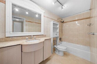 3301 NE 5th Ave, Unit 1101 in Miami, FL - Building Photo - Building Photo