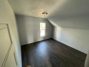 1634 Milburn Ave in Toledo, OH - Foto de edificio - Building Photo