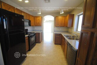 12563 W Charter Oak Rd in El Mirage, AZ - Building Photo - Building Photo