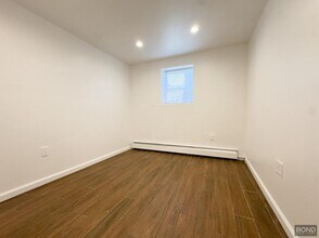 97-10 Rockaway Beach Blvd in Far Rockaway, NY - Building Photo - Building Photo