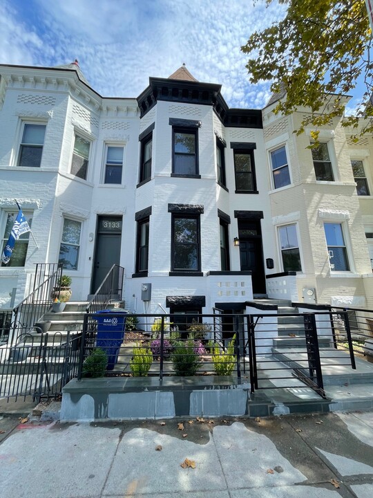 3131 11th St NW in Washington, DC - Building Photo