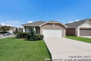 902 Siena View in San Antonio, TX - Building Photo - Building Photo