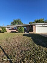 4505 NW 45th St in Lawton, OK - Building Photo