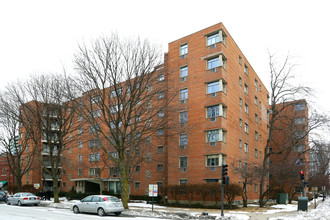 Sherman Garden Apartments in Evanston, IL - Building Photo - Building Photo