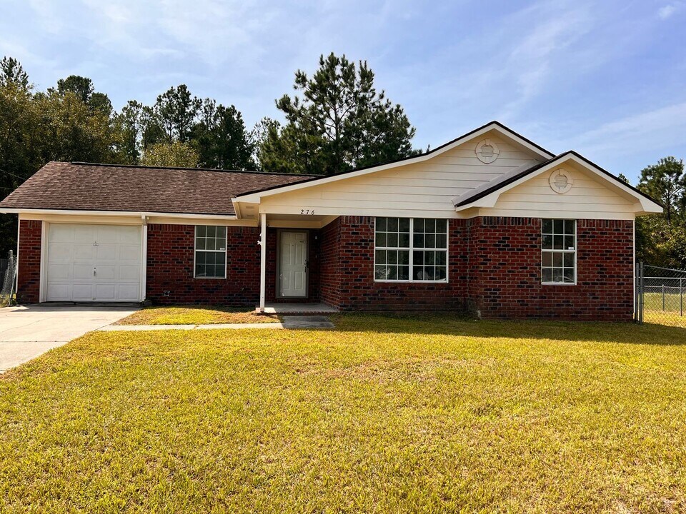 276 Kenny Dr in Hinesville, GA - Building Photo