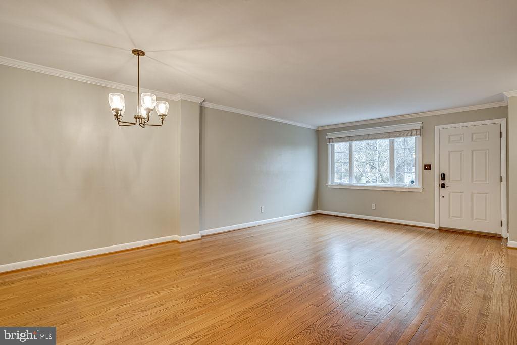 433 Earl St in Alexandria, VA - Building Photo