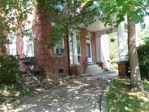 1204 S Garnett St in Henderson, NC - Building Photo - Building Photo