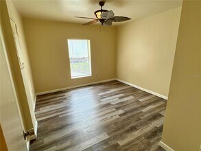 613 61st Ave Terrace E in Bradenton, FL - Building Photo - Building Photo
