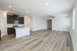 201 Banff Dr in Niederwald, TX - Building Photo - Building Photo