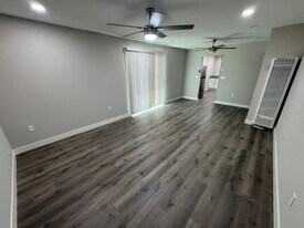 1950 Walnut St in Livermore, CA - Building Photo