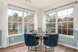 Essex Apartment Homes in Peabody, MA - Building Photo - Building Photo