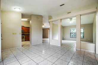 2711 Ashley Ct in Kissimmee, FL - Building Photo - Building Photo