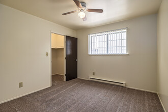 River Raisin Apartments in Monroe, MI - Building Photo - Interior Photo