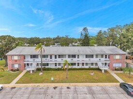 2366 Shelley St in Clearwater, FL - Building Photo