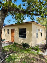 1101 N Federal Hwy in Lake Worth Beach, FL - Building Photo - Building Photo