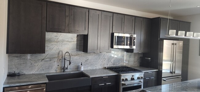 1100 Blue River Pkwy in Silverthorne, CO - Building Photo - Building Photo