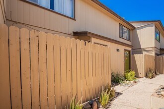7120 E Wilshire Dr in Scottsdale, AZ - Building Photo - Building Photo