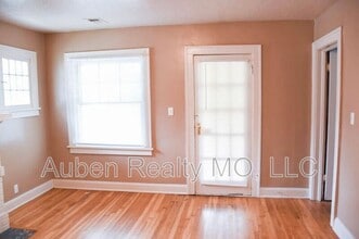 5405 Harrison St in Kansas City, MO - Building Photo - Building Photo
