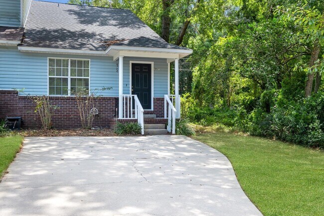 1997 Maymeadow Ln in Tallahassee, FL - Building Photo - Building Photo