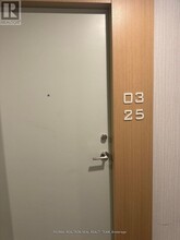 1100 Sheppard Ave W in Toronto, ON - Building Photo - Building Photo