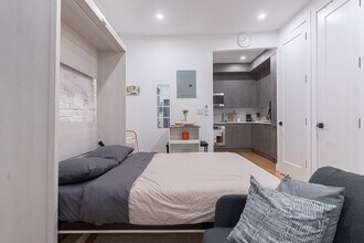 631 Wilson Ave in Brooklyn, NY - Building Photo - Building Photo