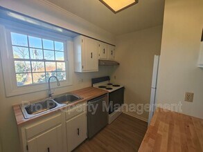 18 Broadview Terrace in Thomaston, CT - Building Photo - Building Photo