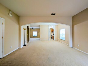 1000 Honey Blossom Dr in Orlando, FL - Building Photo - Building Photo