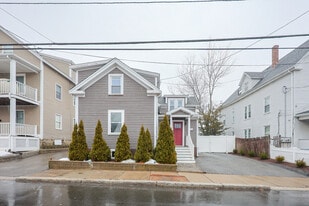 54 Tremont St in Salem, MA - Building Photo