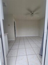445 Caribbean Dr in Davenport, FL - Building Photo - Building Photo