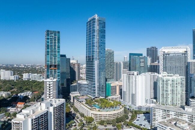 1435 Brickell Ave