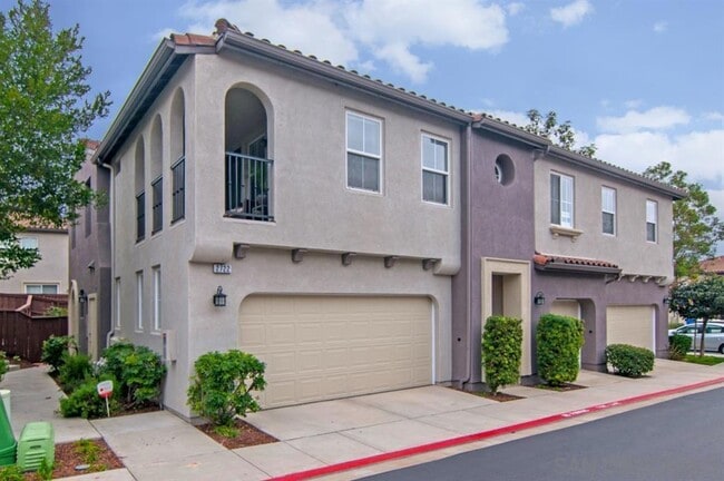 property at 2722 Castlehill Rd
