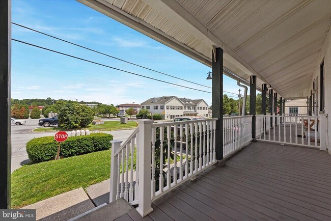 20 S Village Ave in Exton, PA - Building Photo - Building Photo