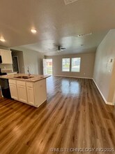 713 Pemberly in Colbert, OK - Building Photo - Building Photo