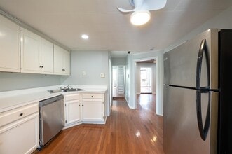 85 Palisade Ave in Jersey City, NJ - Building Photo - Building Photo