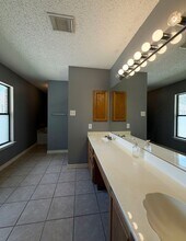 3014 Redrock Pass in San Antonio, TX - Building Photo - Building Photo