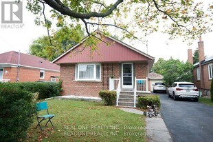 30 Maida Vale in Toronto, ON - Building Photo