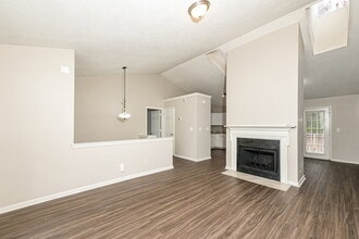 5926 Old Wellborn Trce in Lithonia, GA - Building Photo - Building Photo