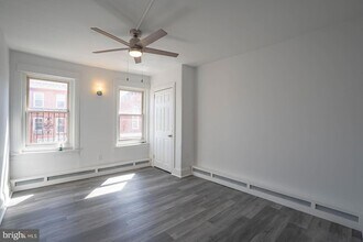 122-122 Perry St in Trenton, NJ - Building Photo - Building Photo