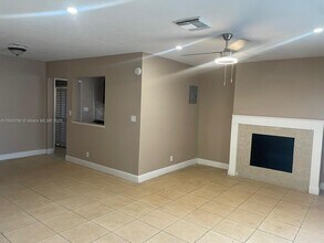 1127 NW 7th Ave in Fort Lauderdale, FL - Building Photo - Building Photo
