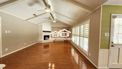 4903 Wind Chimes Dr in Houston, TX - Building Photo - Building Photo