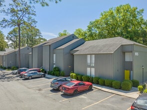 Treeloft Apartments in Valdosta, GA - Foto de edificio - Building Photo