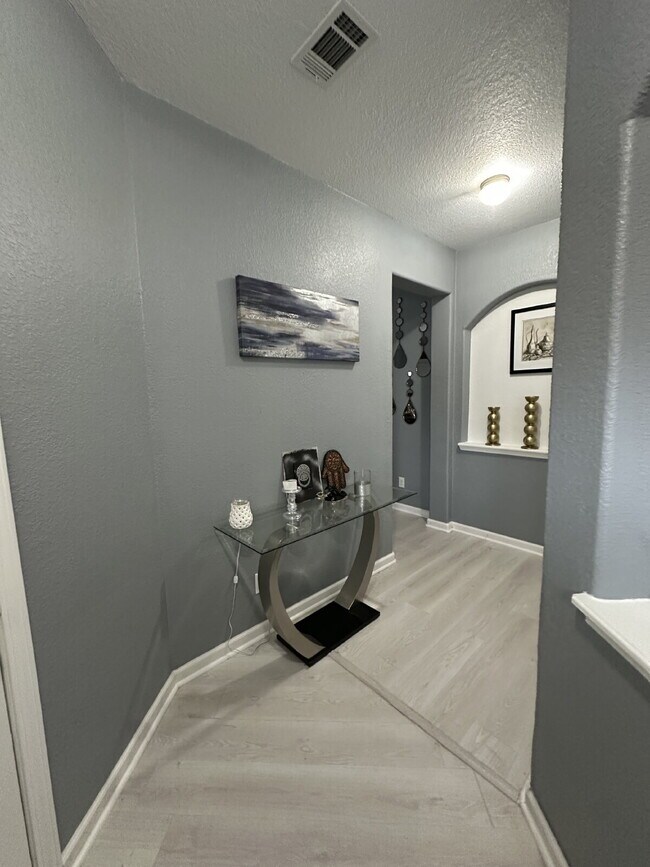 9522 Sun Ml in San Antonio, TX - Building Photo - Building Photo