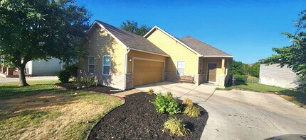 1210 Plaza Lake Dr in San Antonio, TX - Building Photo - Building Photo