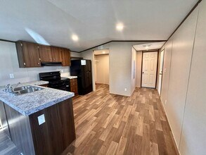 751 Kernodle Ln in Graham, NC - Building Photo - Building Photo