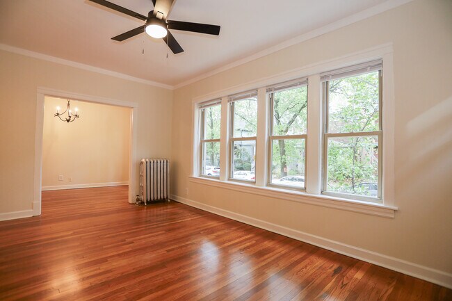 5551 N Magnolia Ave in Chicago, IL - Building Photo - Building Photo