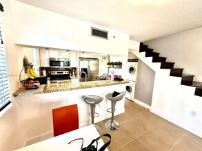 498 SW 2nd St in Miami, FL - Building Photo - Building Photo