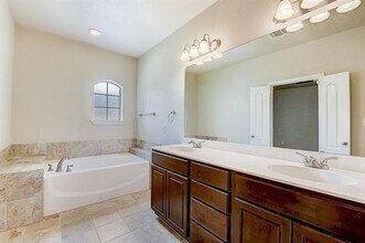 2518 Adam Ln in The Colony, TX - Building Photo - Building Photo