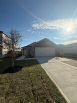 1639 Golden Iris Dr in Crosby, TX - Building Photo