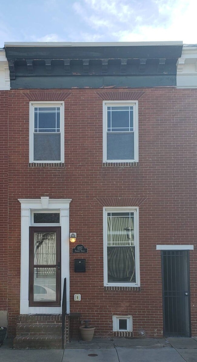 1227 Haubert St in Baltimore, MD - Building Photo - Building Photo