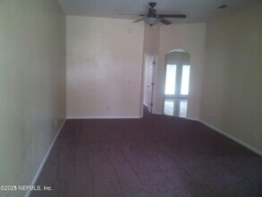 1820 Creekview Dr in Green Cove Springs, FL - Building Photo - Building Photo
